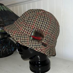 Vintage Christy’s & company London wool tartan tweed plaid ladies bucket hat